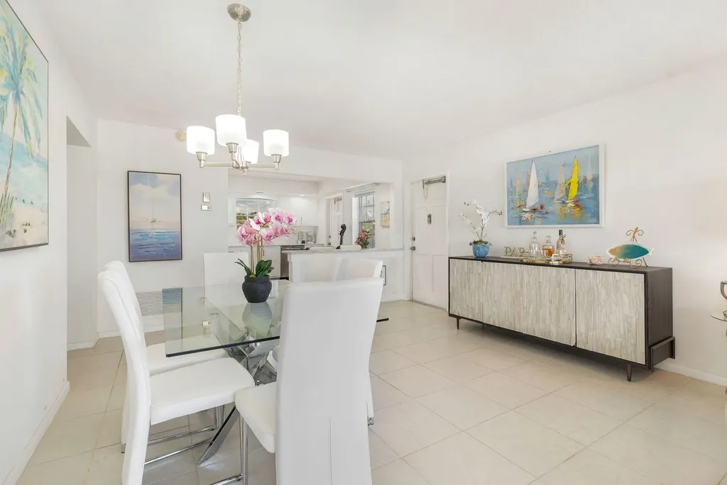 907 Marina Drive North Palm Beach FL 33408