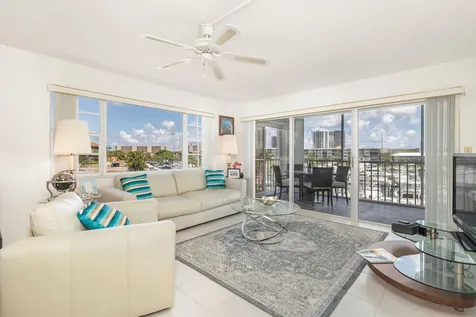 907 Marina Drive North Palm Beach FL 33408