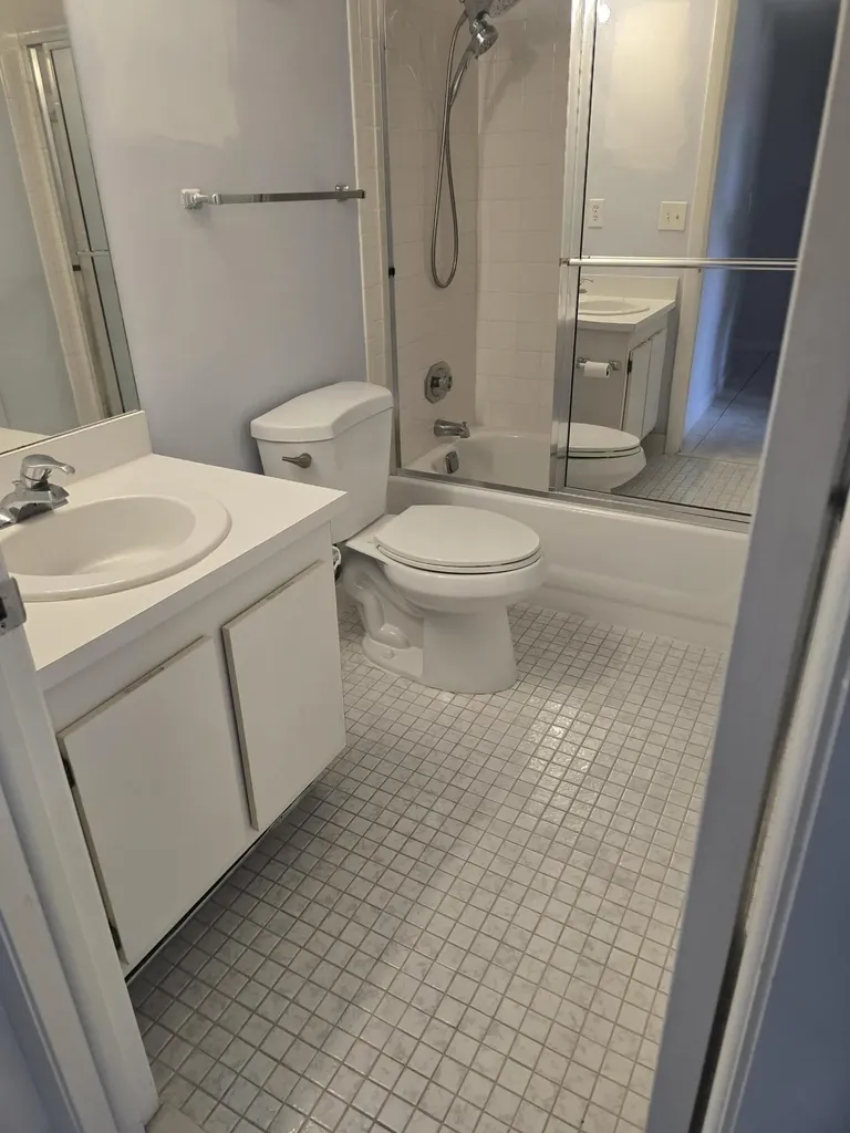 6850 10th Avenue N Greenacres FL 33467