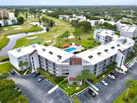 6850 10th Avenue N Greenacres FL 33467