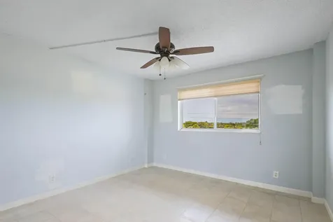 6850 10th Avenue N Greenacres FL 33467