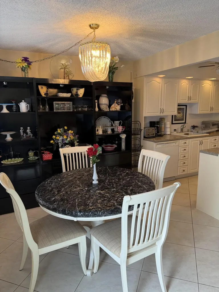 4042 Exeter C Boca Raton FL 33434