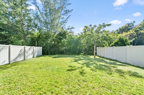 1817 Lake Cove Drive Lake Worth FL 33460