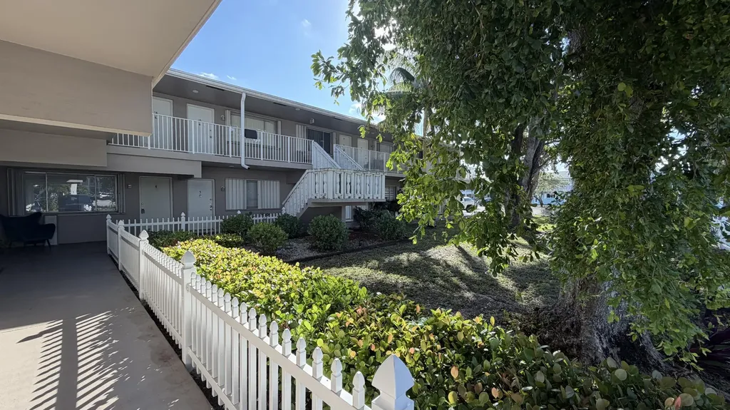 344 SE 11th Avenue Pompano Beach FL 33060