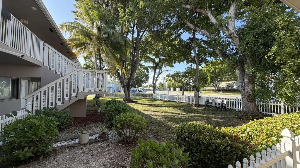344 SE 11th Avenue Pompano Beach FL 33060
