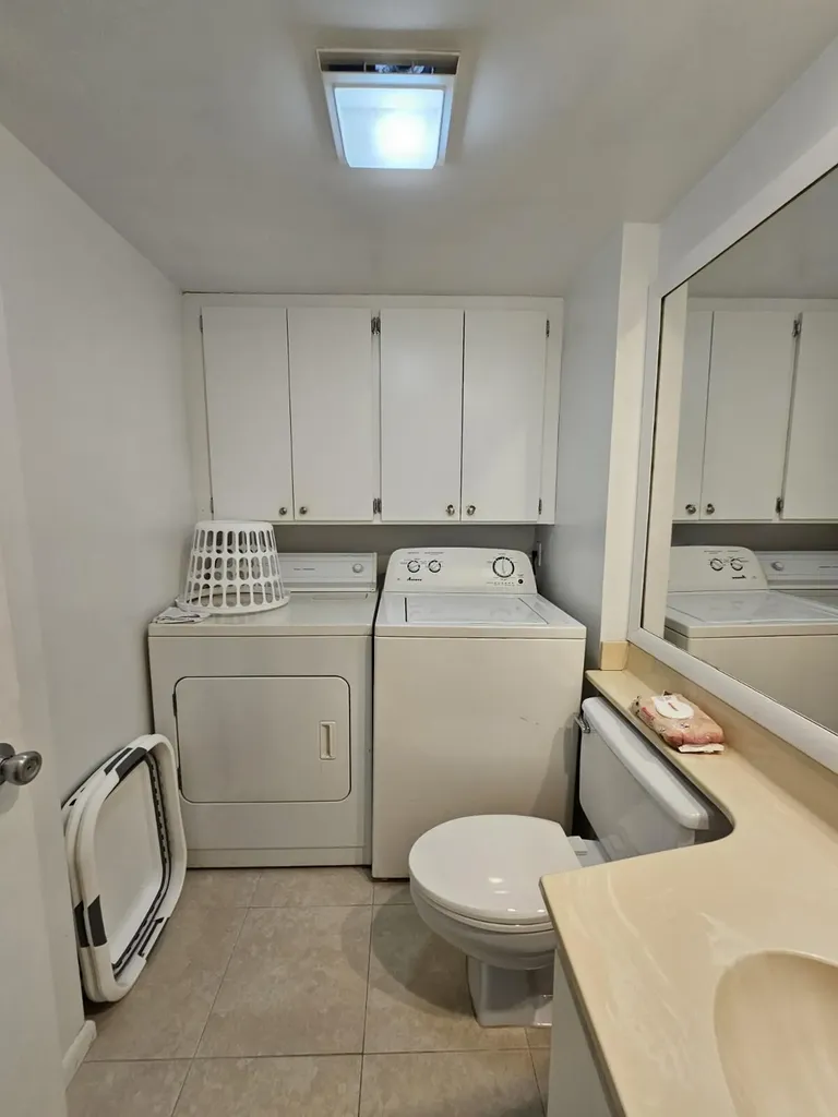 209 Charter Way West Palm Beach FL 33407