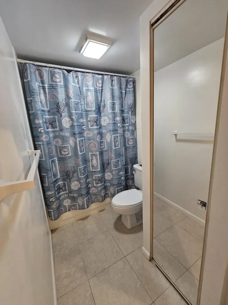 209 Charter Way West Palm Beach FL 33407