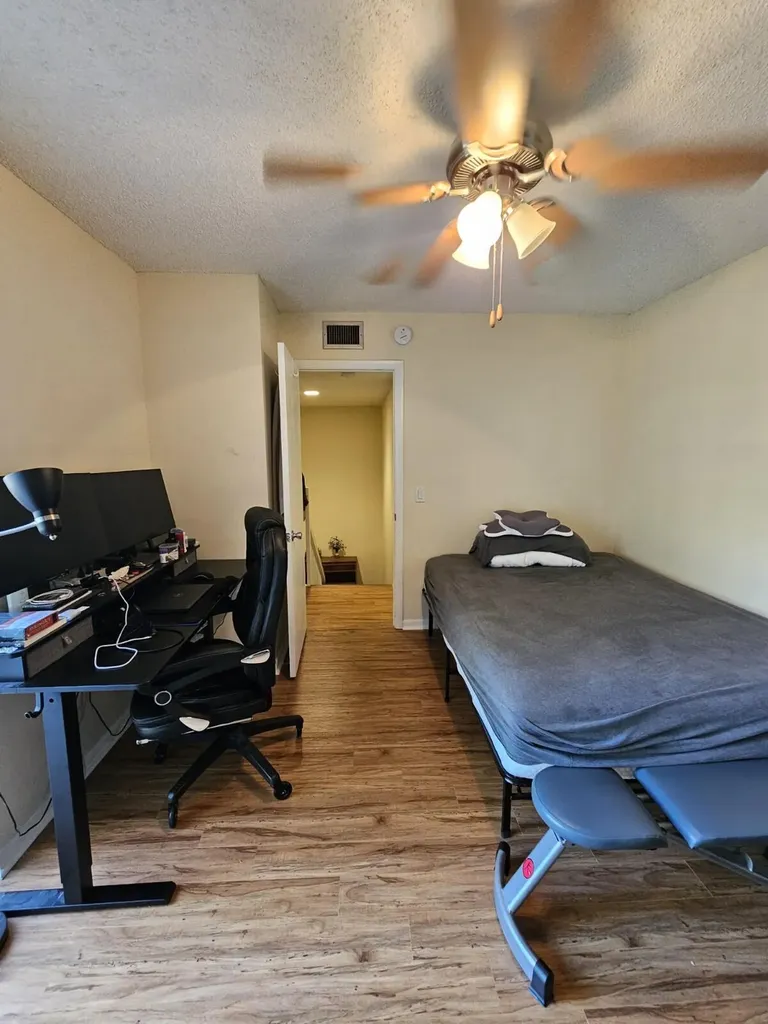 209 Charter Way West Palm Beach FL 33407