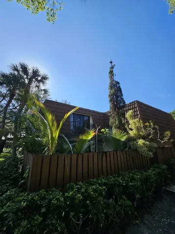 209 Charter Way West Palm Beach FL 33407