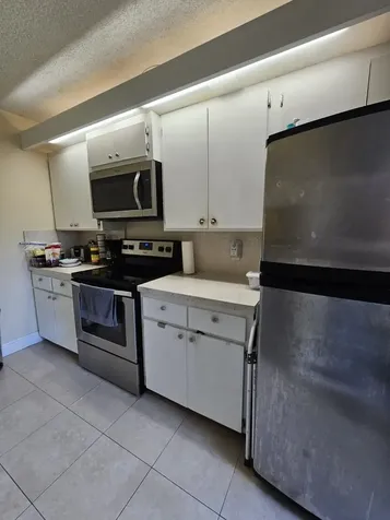 209 Charter Way West Palm Beach FL 33407
