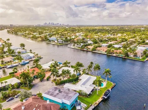 3121 NE 26th Street Fort Lauderdale FL 33305