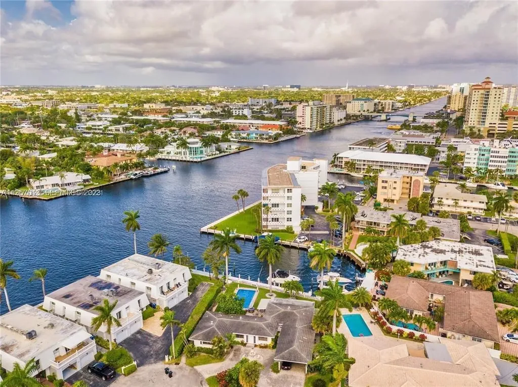 3121 NE 26th Street Fort Lauderdale FL 33305