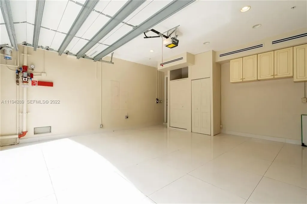 3121 NE 26th Street Fort Lauderdale FL 33305