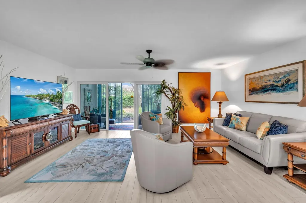 3073 N Palm Aire Drive Pompano Beach FL 33069