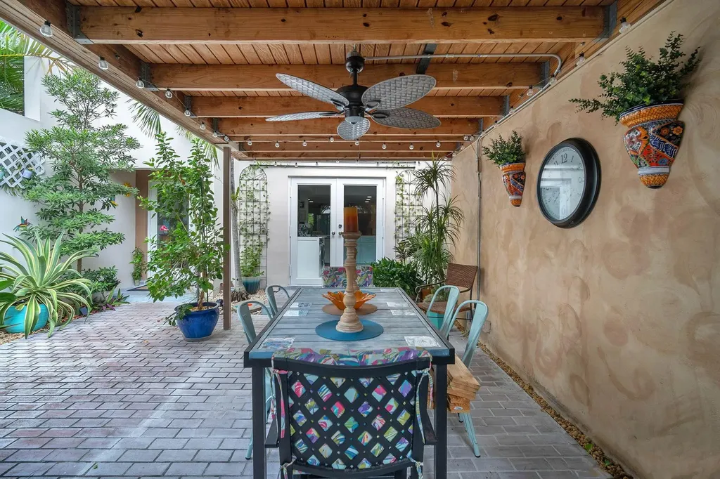 3073 N Palm Aire Drive Pompano Beach FL 33069