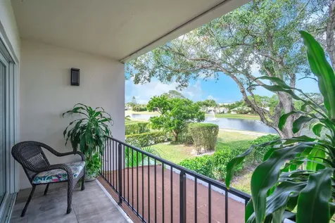 3073 N Palm Aire Drive Pompano Beach FL 33069