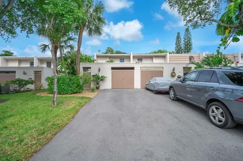 3073 N Palm Aire Drive Pompano Beach FL 33069