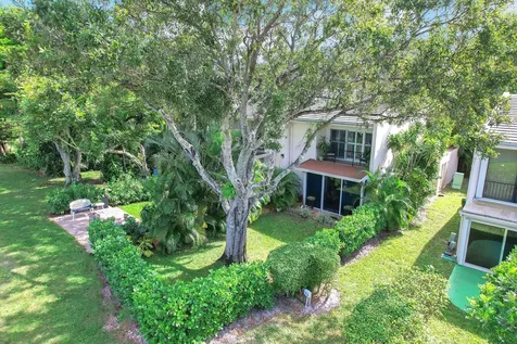 3073 N Palm Aire Drive Pompano Beach FL 33069
