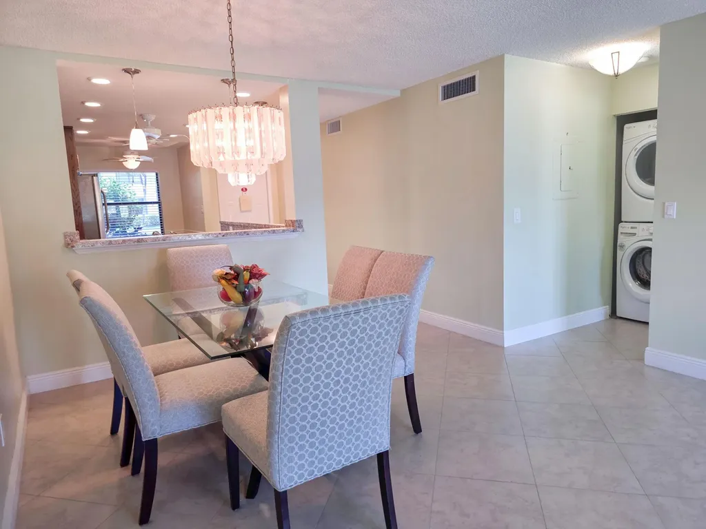 7892 Willow Spring Drive Lake Worth FL 33467