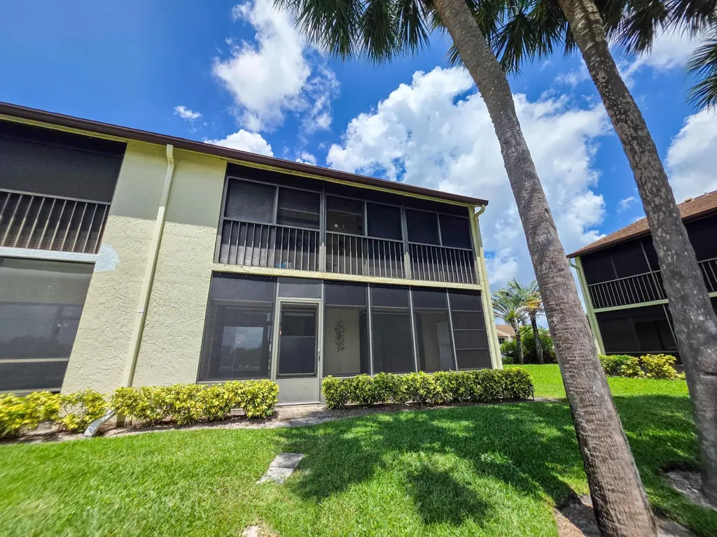7892 Willow Spring Drive Lake Worth FL 33467