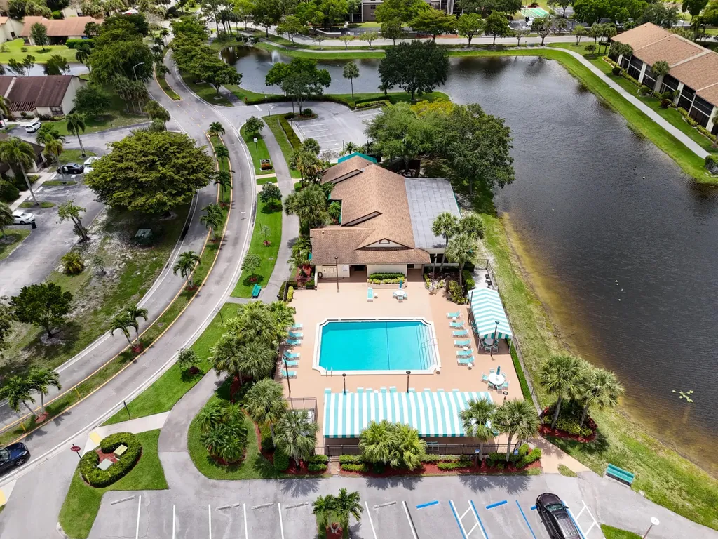 7892 Willow Spring Drive Lake Worth FL 33467