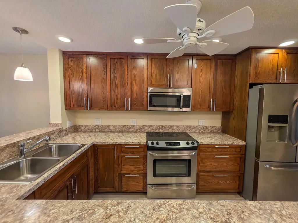 7892 Willow Spring Drive Lake Worth FL 33467