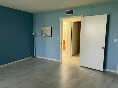 5220 Las Verdes Circle Delray Beach FL 33484