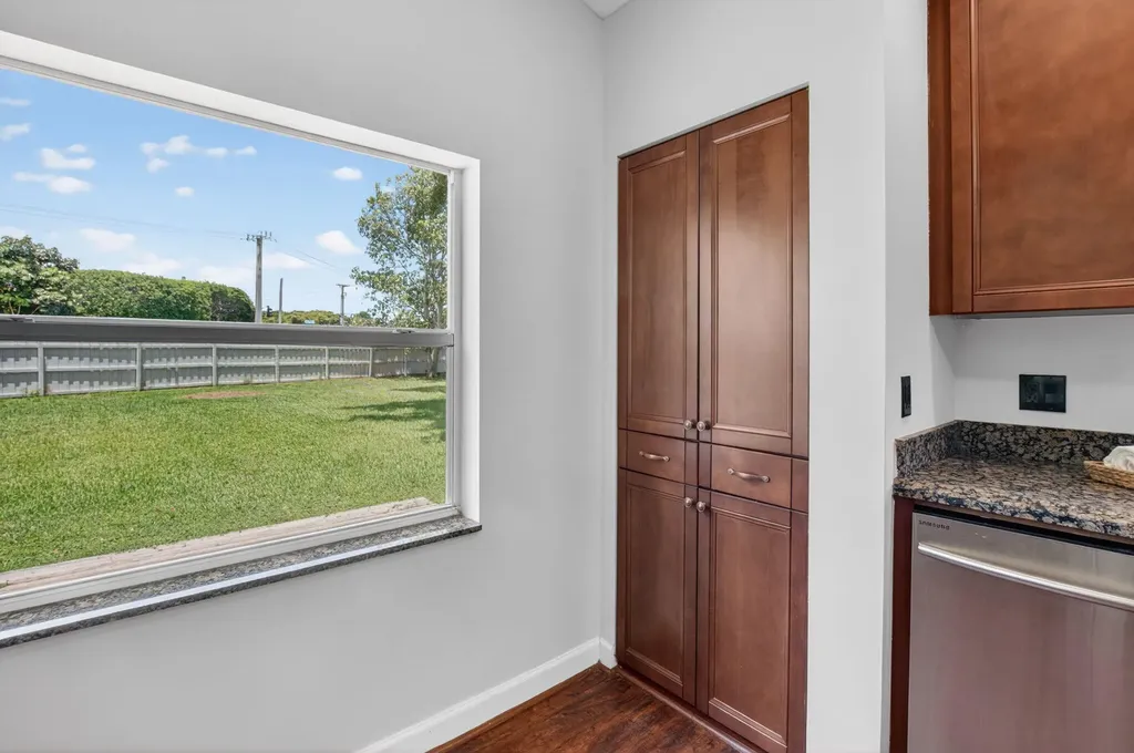 7550 Ironbridge Circle Delray Beach FL 33446