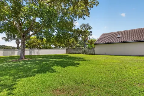 7550 Ironbridge Circle Delray Beach FL 33446