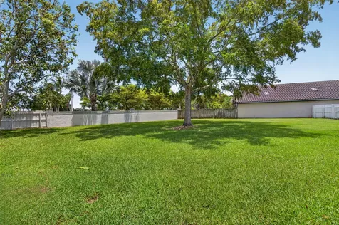 7550 Ironbridge Circle Delray Beach FL 33446