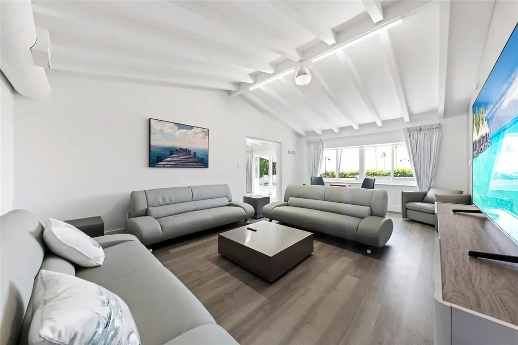 1663 N Fort Lauderdale Beach Boulevard Fort Lauderdale FL 33305