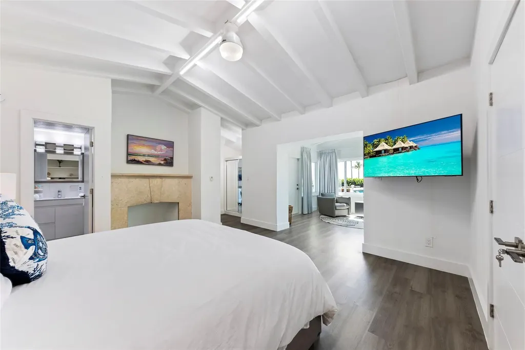 1663 N Fort Lauderdale Beach Boulevard Fort Lauderdale FL 33305