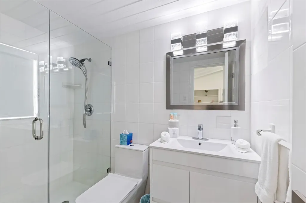 1663 N Fort Lauderdale Beach Boulevard Fort Lauderdale FL 33305