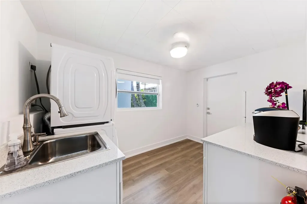 1663 N Fort Lauderdale Beach Boulevard Fort Lauderdale FL 33305
