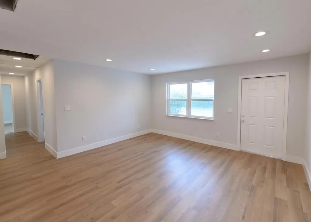 1867 Windsor Drive North Palm Beach FL 33408