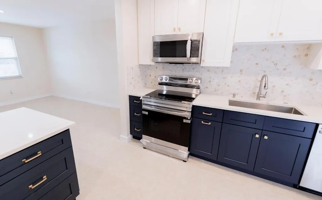 1867 Windsor Drive North Palm Beach FL 33408