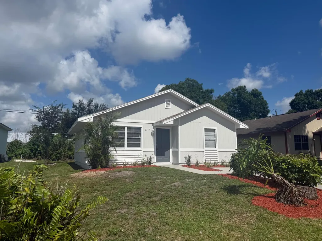 2315 86th Drive Vero Beach FL 32966