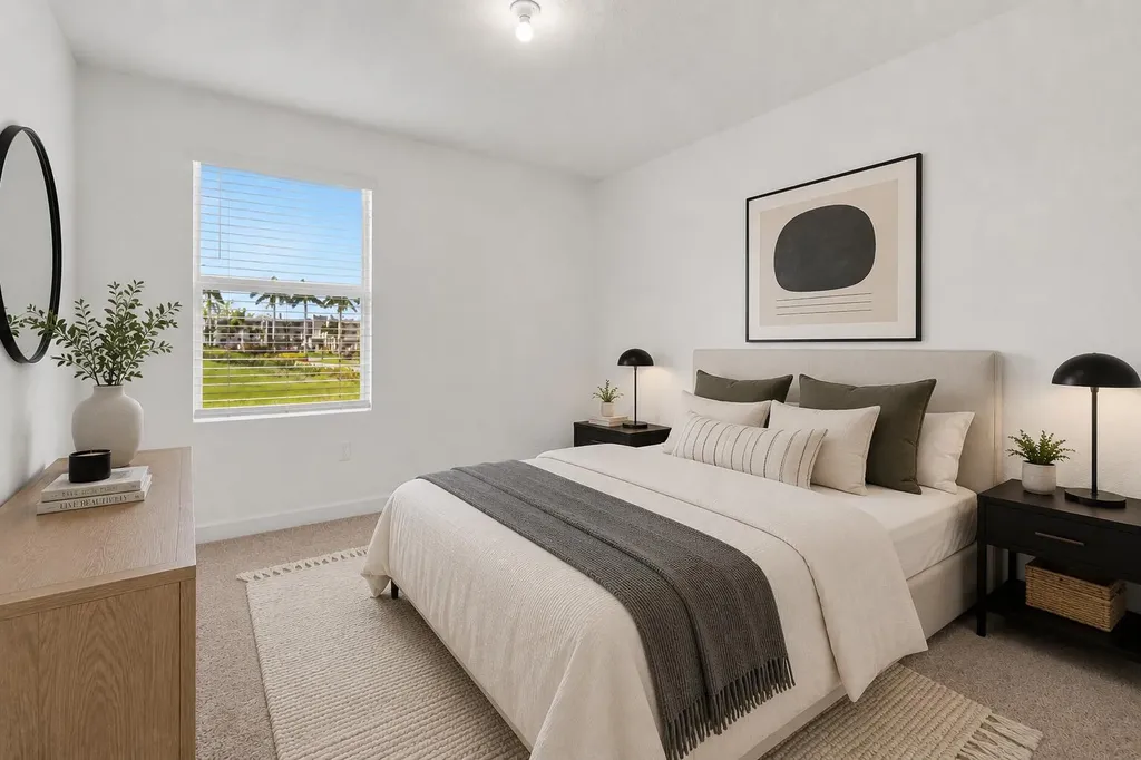 4246 Lagoon Shore Drive Greenacres FL 33467