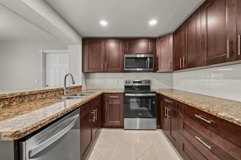 5331 Buckhead Circle Boca Raton FL 33486