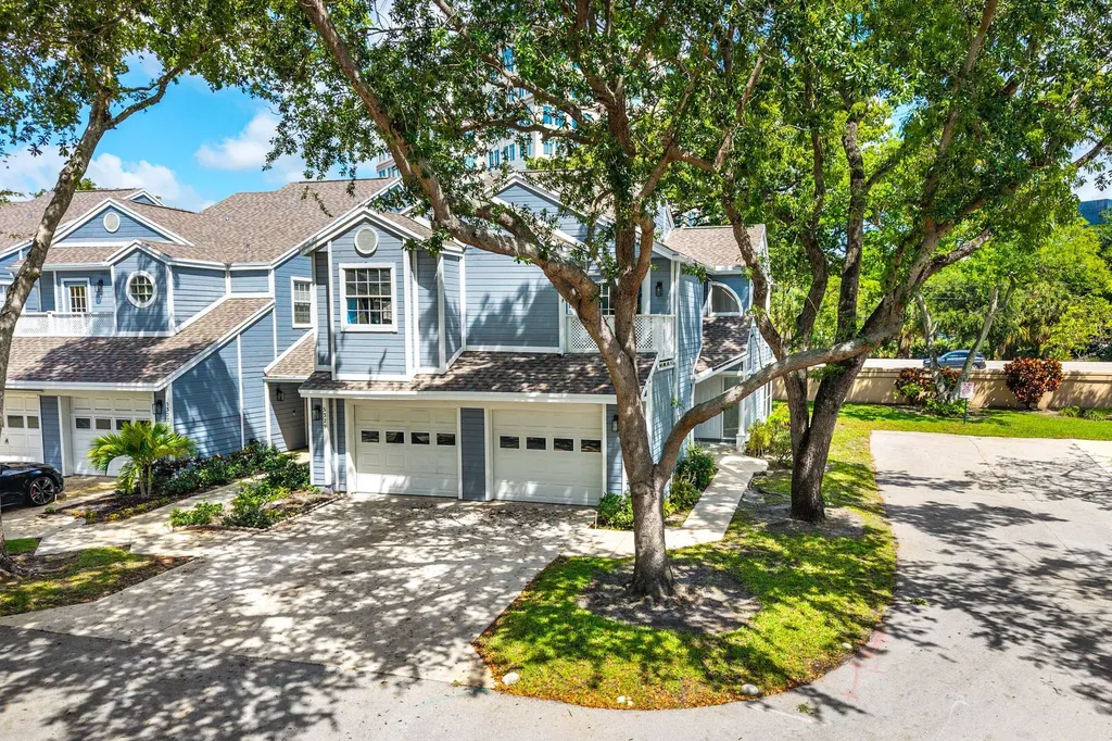 5331 Buckhead Circle Boca Raton FL 33486
