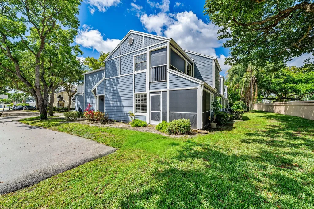 5331 Buckhead Circle Boca Raton FL 33486