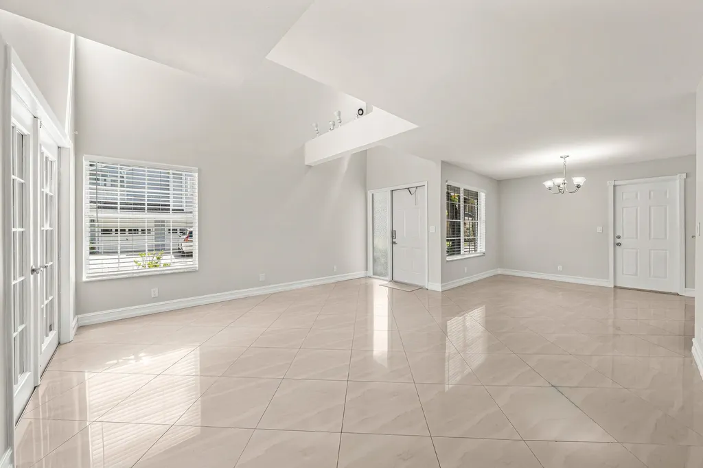5331 Buckhead Circle Boca Raton FL 33486