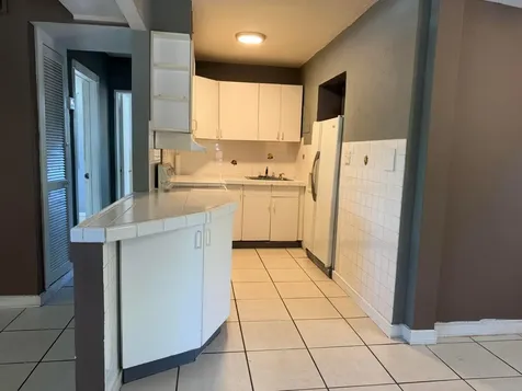 5233 NE 20th Terrace Pompano Beach FL 33064