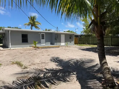5233 NE 20th Terrace Pompano Beach FL 33064