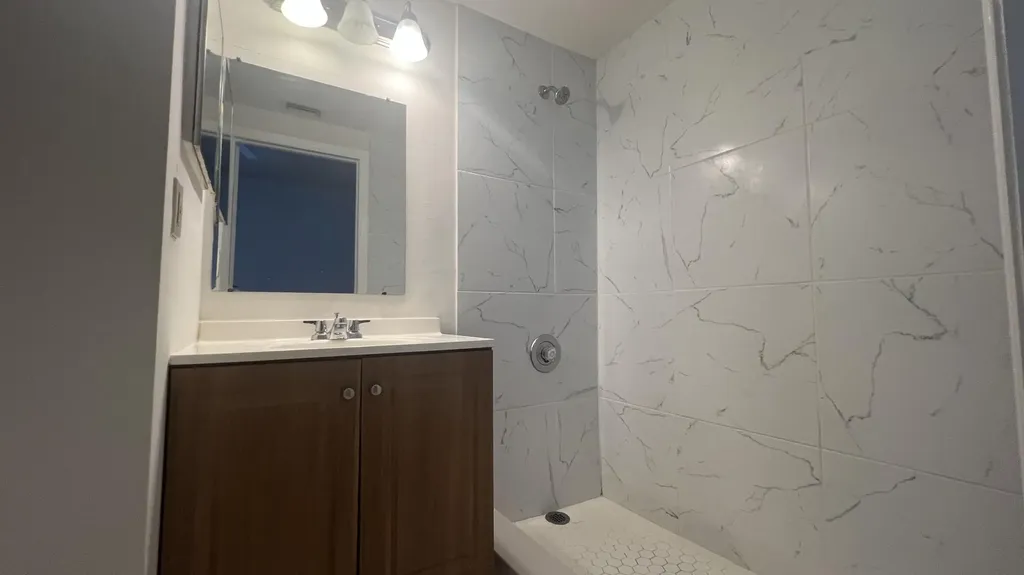 735 SW 148th Avenue Sunrise FL 33325