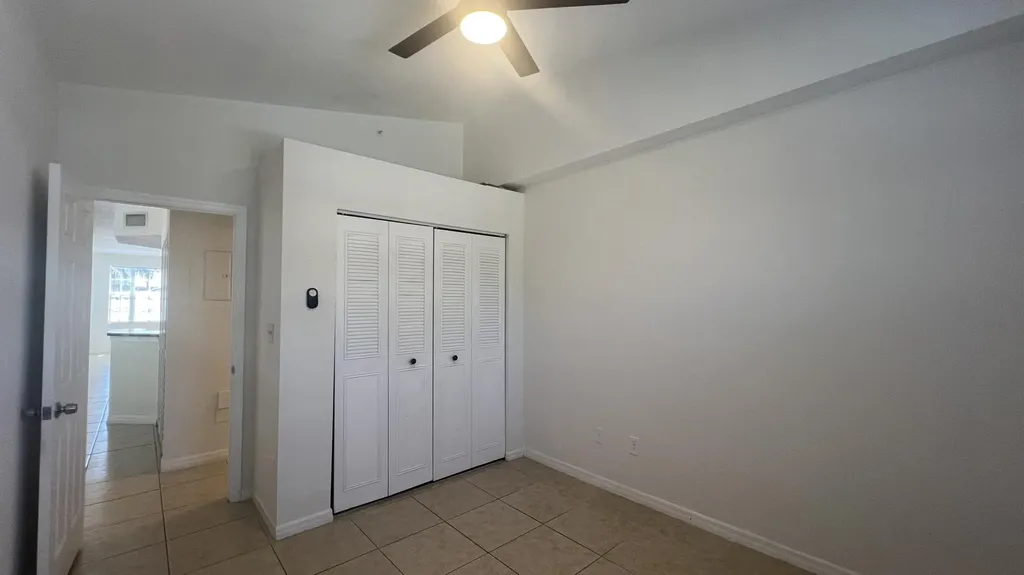 735 SW 148th Avenue Sunrise FL 33325