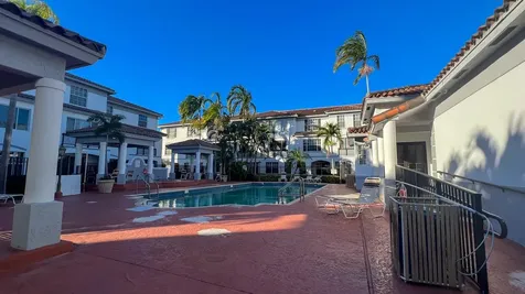 735 SW 148th Avenue Sunrise FL 33325