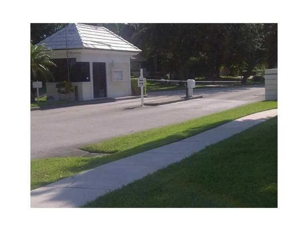 3650 Whitehall Drive West Palm Beach FL 33401