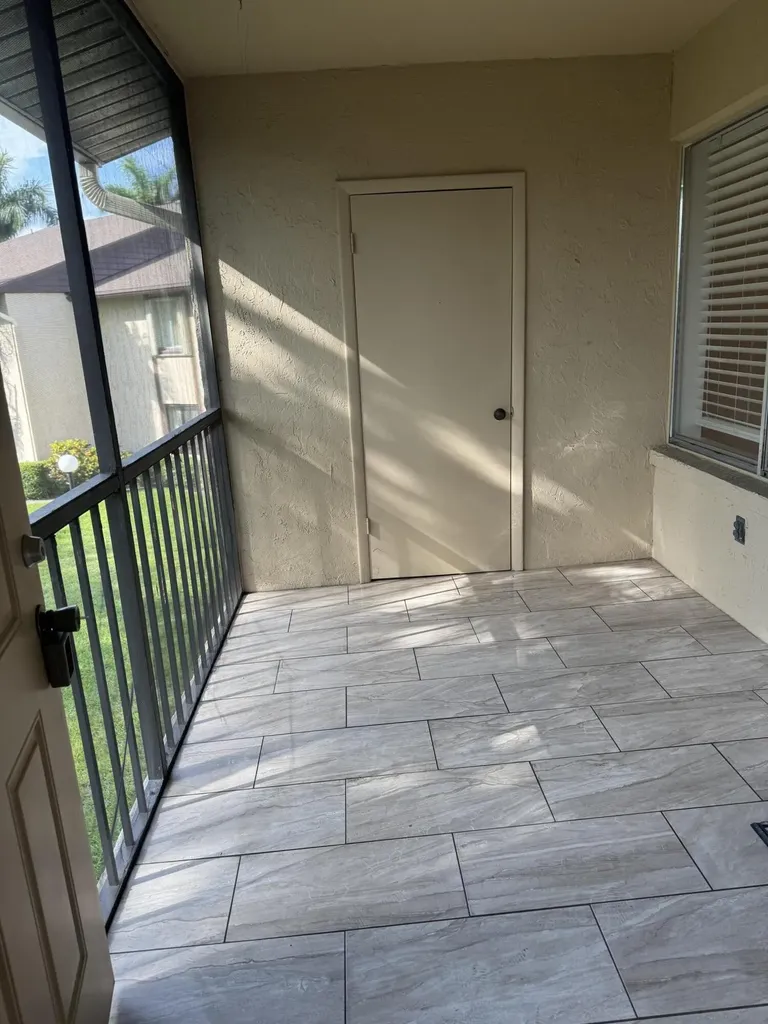 435 Pine Glen Lane Greenacres FL 33463