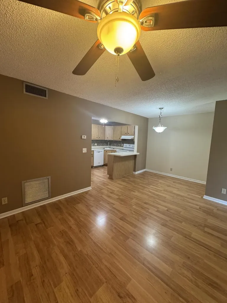 435 Pine Glen Lane Greenacres FL 33463